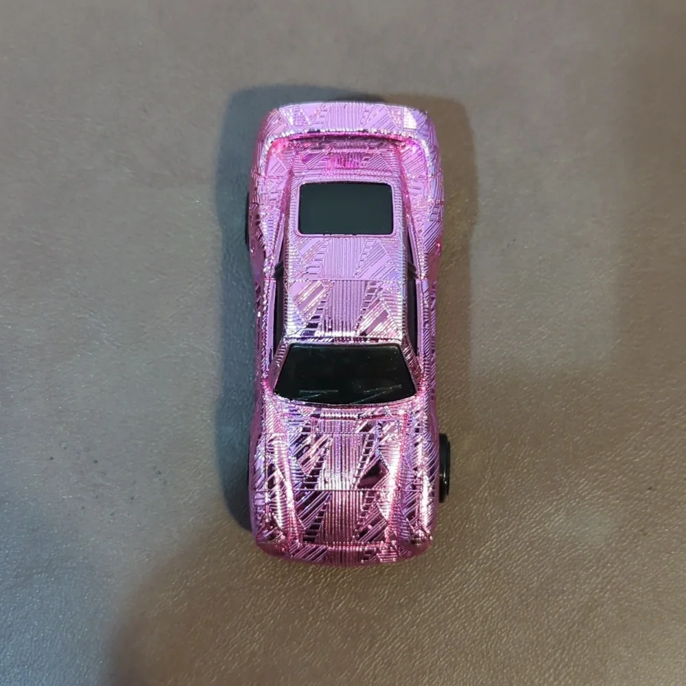 1987 Hot Wheels Metallic Pink Porsche 959 Gleam Team Die Cast Car